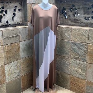 Miss Look Maxi Dress (Tall) see description